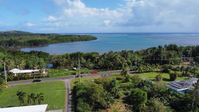 /international/us/achang-bay-malesso-gu-110107659582/