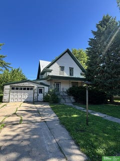 /international/us/105-e-5-street-stromsburg-ne-110108771732/