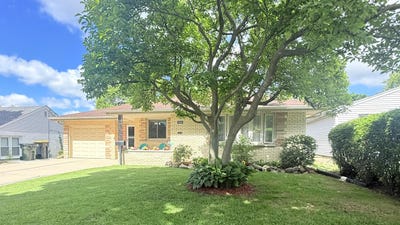 /international/us/4159-n-92nd-st-milwaukee-wi-110108945940/