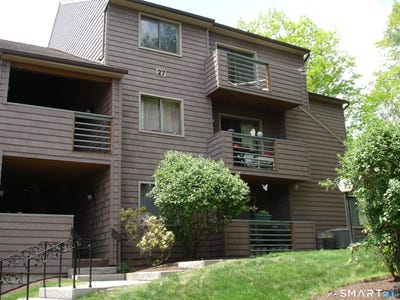 /international/us/166-old-brookfield-road-danbury-ct-110108441065/