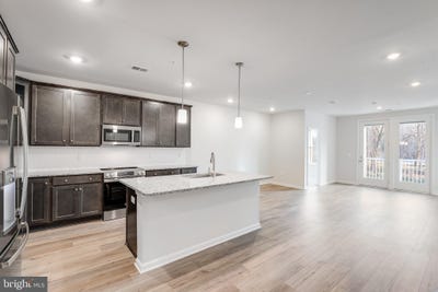 /international/us/4003-seaside-alder-road-bowie-md-110103304148/