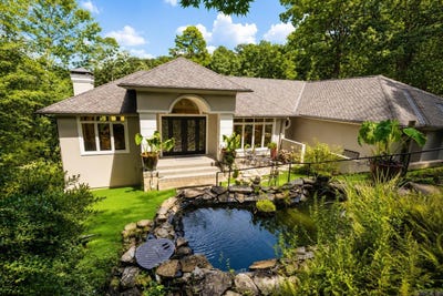 /international/us/15-ridgeview-court-little-rock-ar-110120057542/