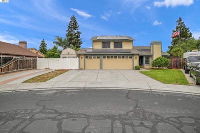 /international/us/1529-denese-ct-manteca-ca-110107482668/