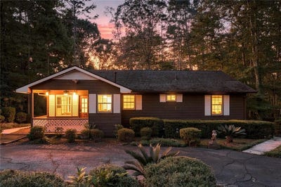 /international/us/35-point-n-drive-hogansville-ga-110120558687/