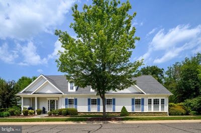 /international/us/242-opera-court-centreville-md-110100719429/