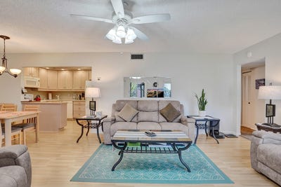 /international/us/3561-tall-pine-way-greenacres-fl-110120021220/