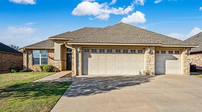/international/us/1420-limestone-way-elgin-ok-110106816749/