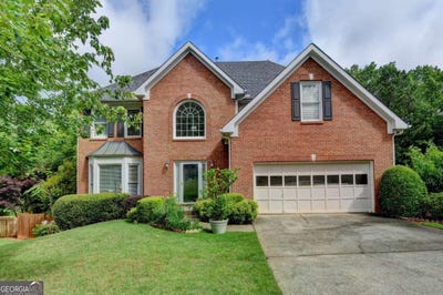 /international/us/1053-hawk-creek-trail-lawrenceville-ga-110108586627/