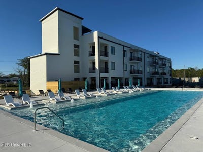 /international/us/1302-magnolia-street-lot-b203-gulfport-ms-110104220765/