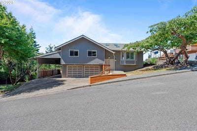 /international/us/2460-stephanie-ln-north-bend-or-110101316715/?lang=zh-cn