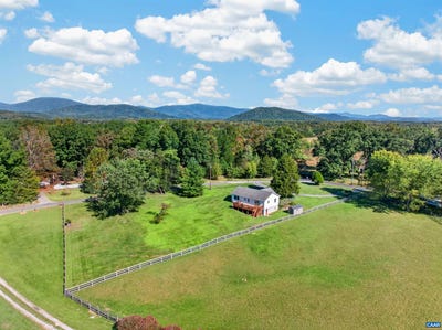 /international/us/989-buck-mountain-ford-ln-earlysville-va-110120137544/