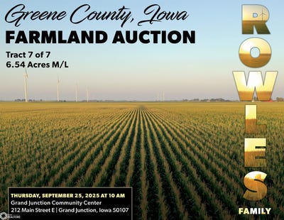 /international/us/07-iowa-highway-144-grand-junction-ia-110101520385/