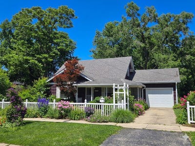 /international/us/4338-148th-street-midlothian-il-110108914503/