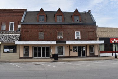 /international/us/313-w-madison-street-pontiac-il-110119399375/