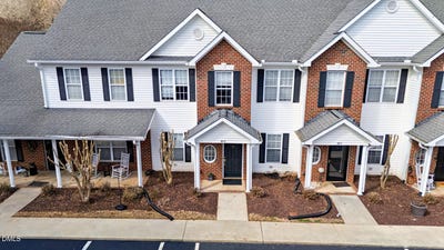 /international/us/1873-birmingham-drive-hillsborough-nc-110106012673/