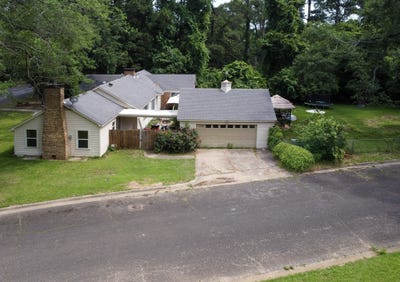 /international/us/2414-s-martin-street-kilgore-tx-110106096229/