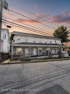 /international/us/7-miller-street-pittston-pa-110108544210/