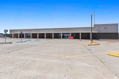/international/us/1000-main-st-s-roswell-nm-110119990639/