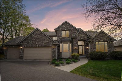 /international/us/7701-shenandoah-lane-n-maple-grove-mn-110108066008/