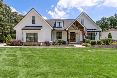 /international/us/6754-gaines-ferry-road-flowery-branch-ga-110101237267/