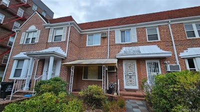 /international/us/10811-65th-road-forest-hills-ny-110100447860/