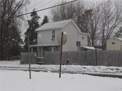 /international/us/45-collins-avenue-uniontown-pa-110105384568/
