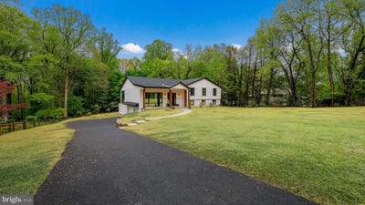 /international/us/25-arrowhead-trail-media-pa-110108653531/