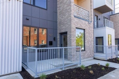 /international/us/1027-pacific-street-kansas-city-mo-110100945130/