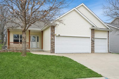 /international/us/4813-sawyers-drive-des-moines-ia-110106772271/