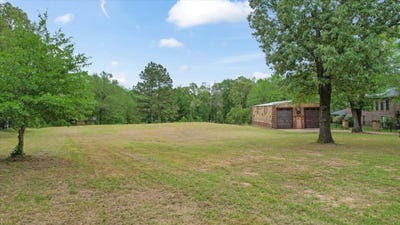 /international/us/380-timber-lakes-drive-powderly-tx-110107897438/