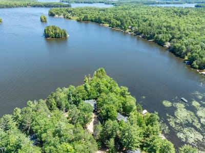/international/us/746-isle-of-b-rd-eagle-river-wi-110098334238/
