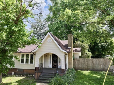 /international/us/505-sycamore-street-van-buren-mo-110100379479/