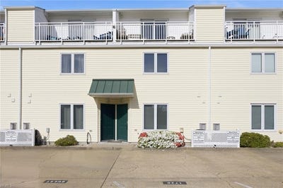 /international/us/1720-baltic-avenue-virginia-beach-va-110108092182/