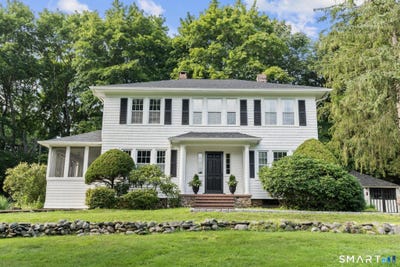 /international/us/79-beecher-road-woodbridge-ct-110110096763/