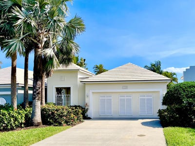 /international/us/1135-st-georges-lane-vero-beach-fl-110097480243/