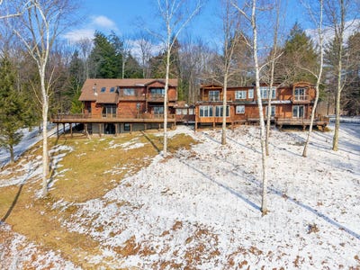 /international/us/276-van-yahres-road-cooperstown-ny-110107039839/