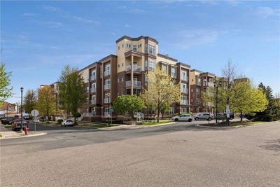 /international/us/2540-38th-avenue-ne-saint-anthony-mn-110107878011/