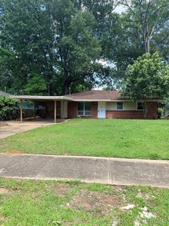 /international/us/1837-shadow-lane-montgomery-al-110108027854/