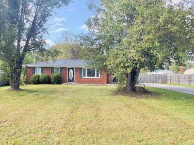 /international/us/707-parker-road-london-ky-110120581045/