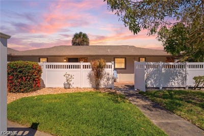/international/us/4289-island-circle-fort-myers-fl-110120553178/