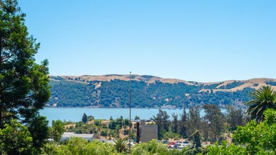 /international/us/735-buchanan-street-benicia-ca-110108721983/