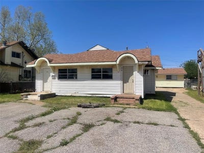 /international/us/616-s-6th-street-clinton-ok-110107983744/