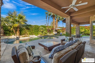/international/us/2-varsity-cir-rancho-mirage-ca-110105117723/