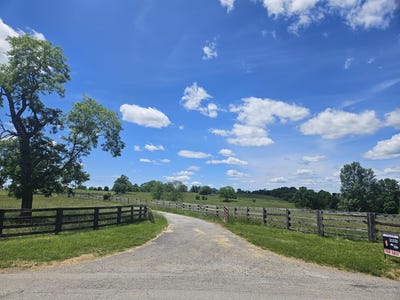 /international/us/000a-tewmey-lane-harrodsburg-ky-110099698721/