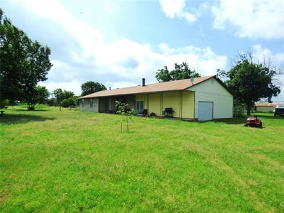 /international/us/225-county-road-472-ranger-tx-110099997916/