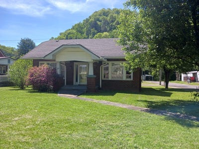 /international/us/902-oak-street-cumberland-ky-110102706777/