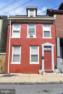 /international/us/409-e-strawberry-street-lancaster-pa-110109807045/