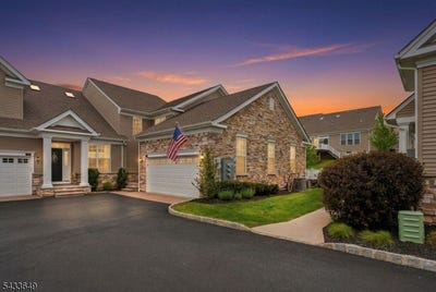 /international/us/8-van-cleef-dr-readington-twp-nj-110108411245/