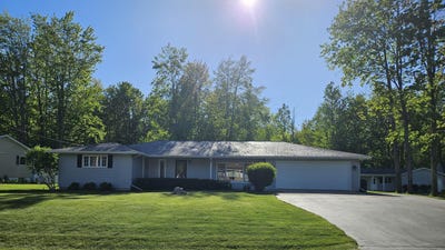 /international/us/2421-timber-lane-alpena-mi-110108489342/