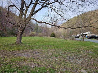 /international/us/2610-big-stony-creek-road-ripplemead-va-110106923864/